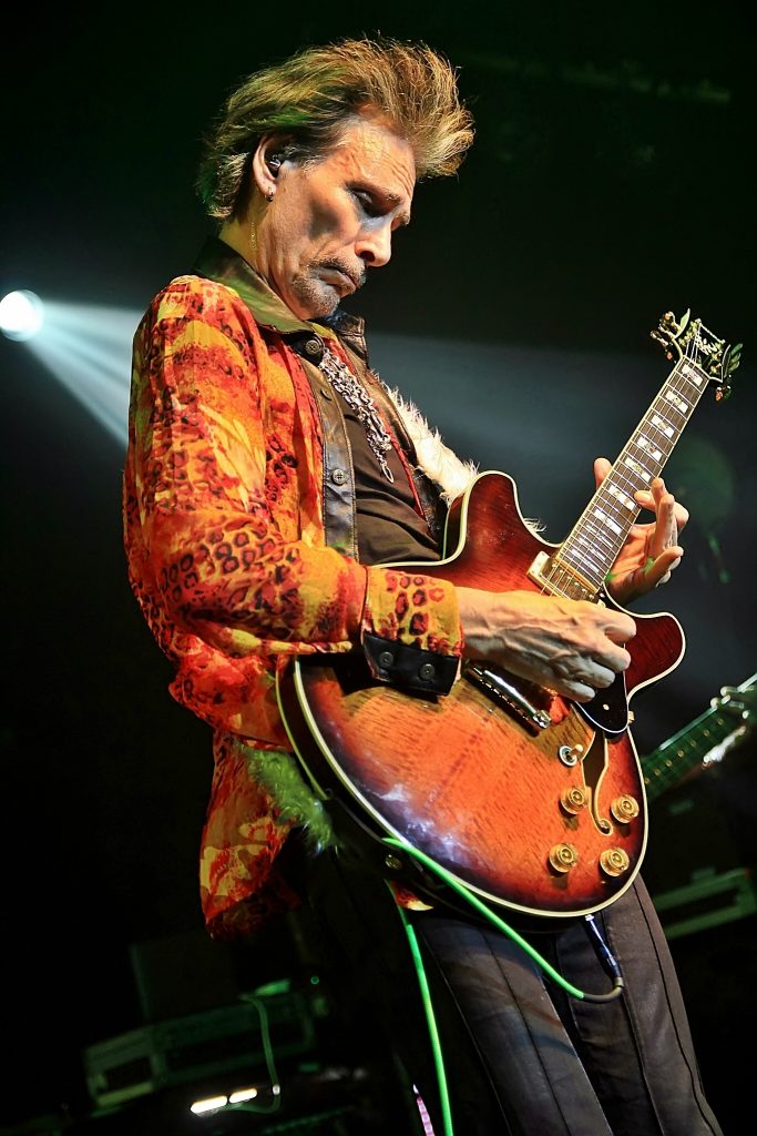 Steve Vai
